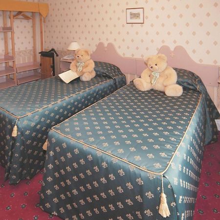 Buckingham'S Hotel Chesterfield Phòng bức ảnh